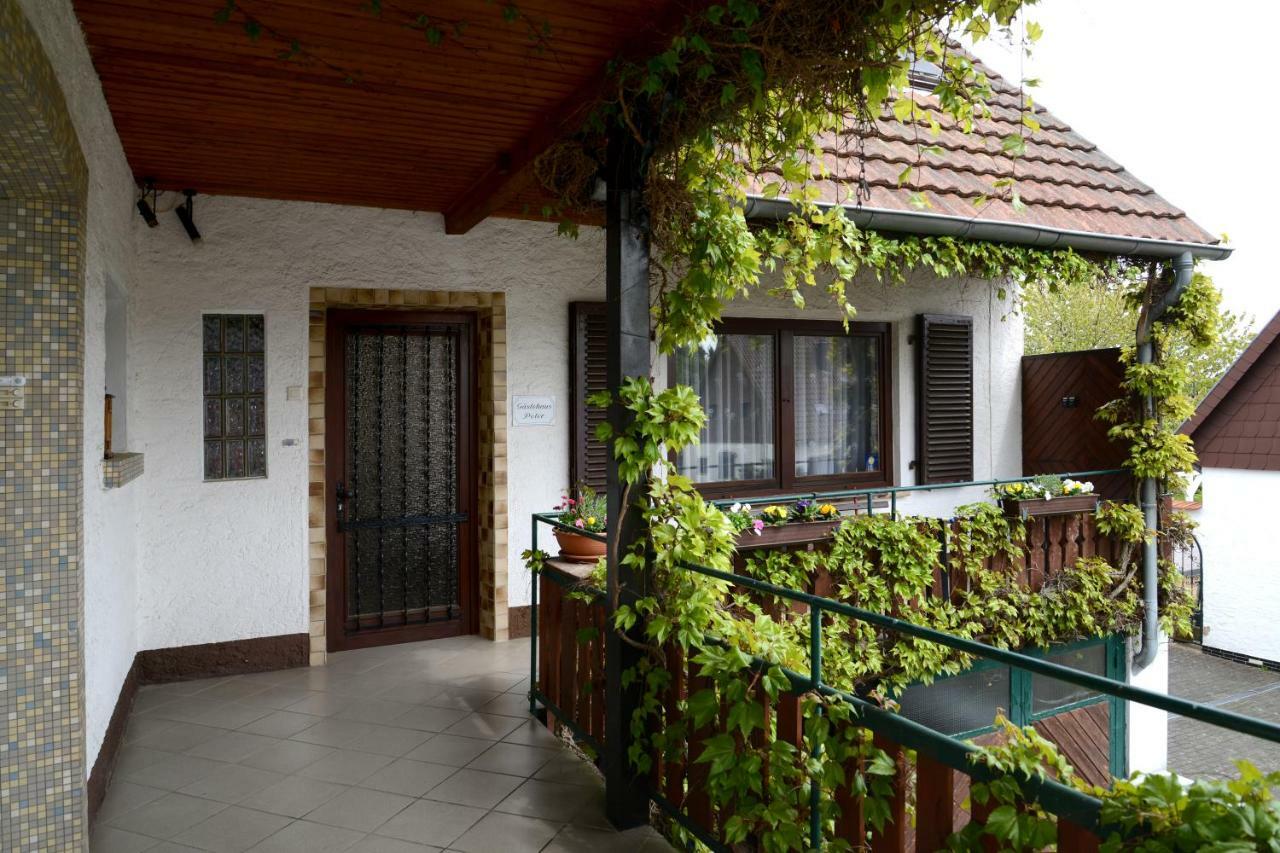 Gaestehaus Peter Mettlach Εξωτερικό φωτογραφία